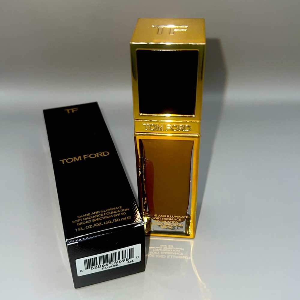 TOM FORD ILLUMINATE RADIANCE FOUNDATION